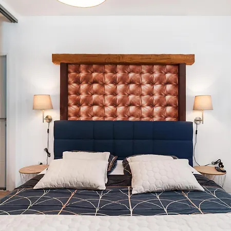 Modern Stylish Near