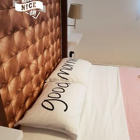 Modern Stylish Near Lejlighed Lovran