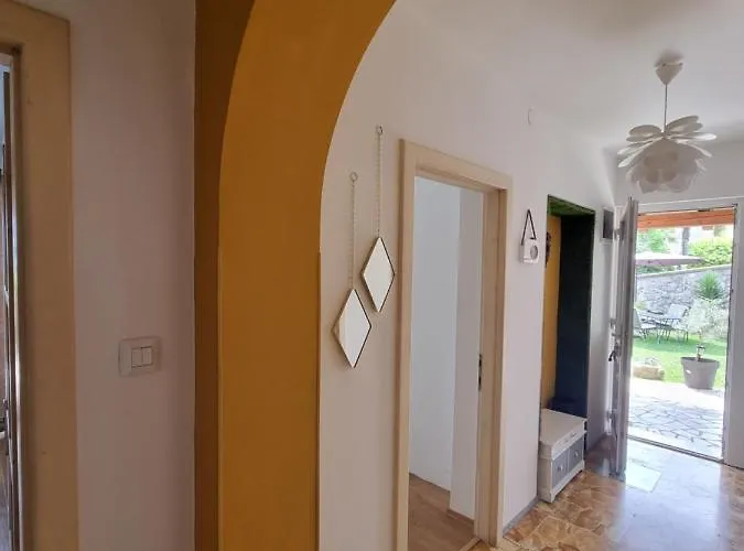 Modern Stylish Near