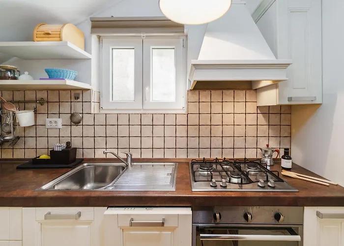 Appartamento Modern Stylish Near