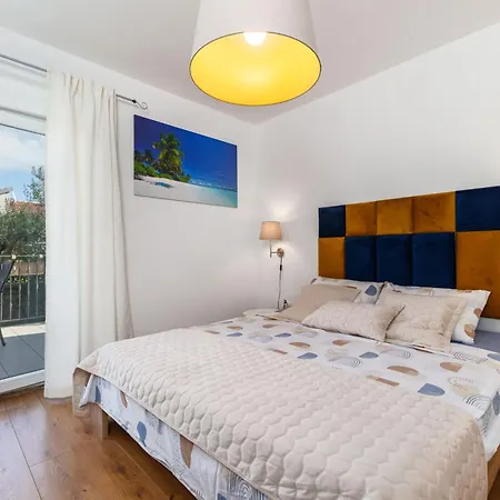 Modern Stylish Near Apartmán Lovran