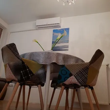 Modern Stylish Near Apartmán Lovran