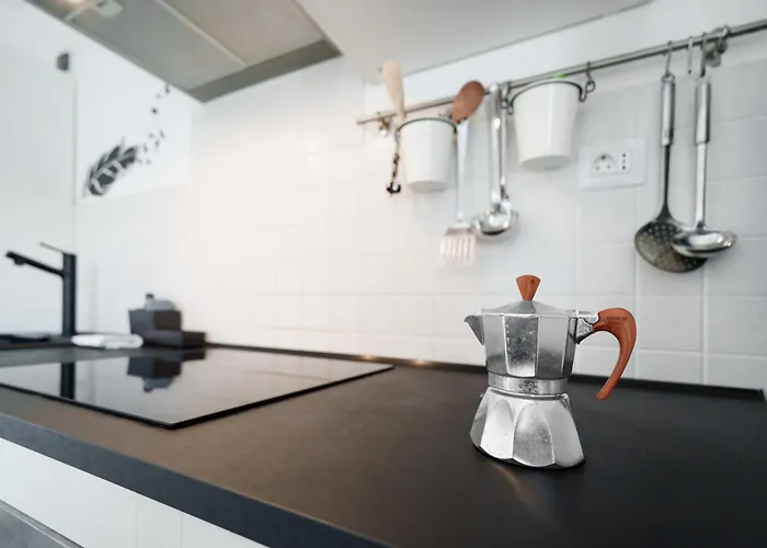 Διαμέρισμα Modern Stylish Near *