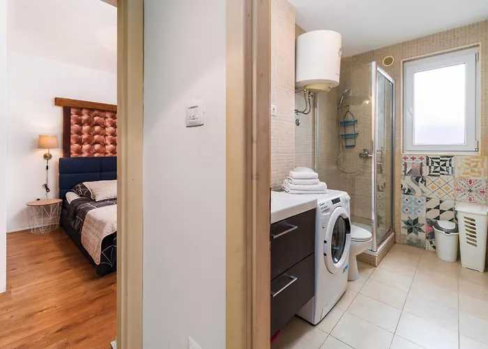 Modern Stylish Near Διαμέρισμα *